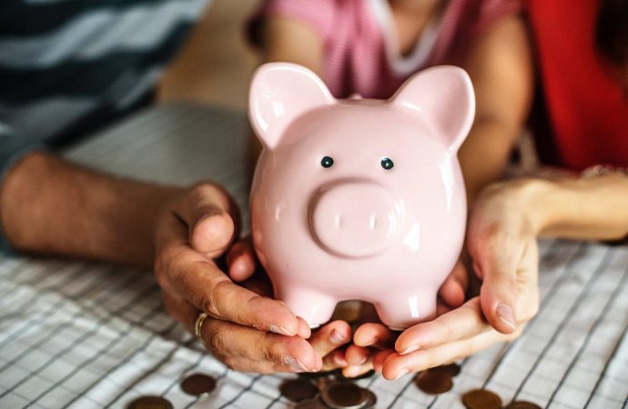 Money Managing Tips For 90’s Kids